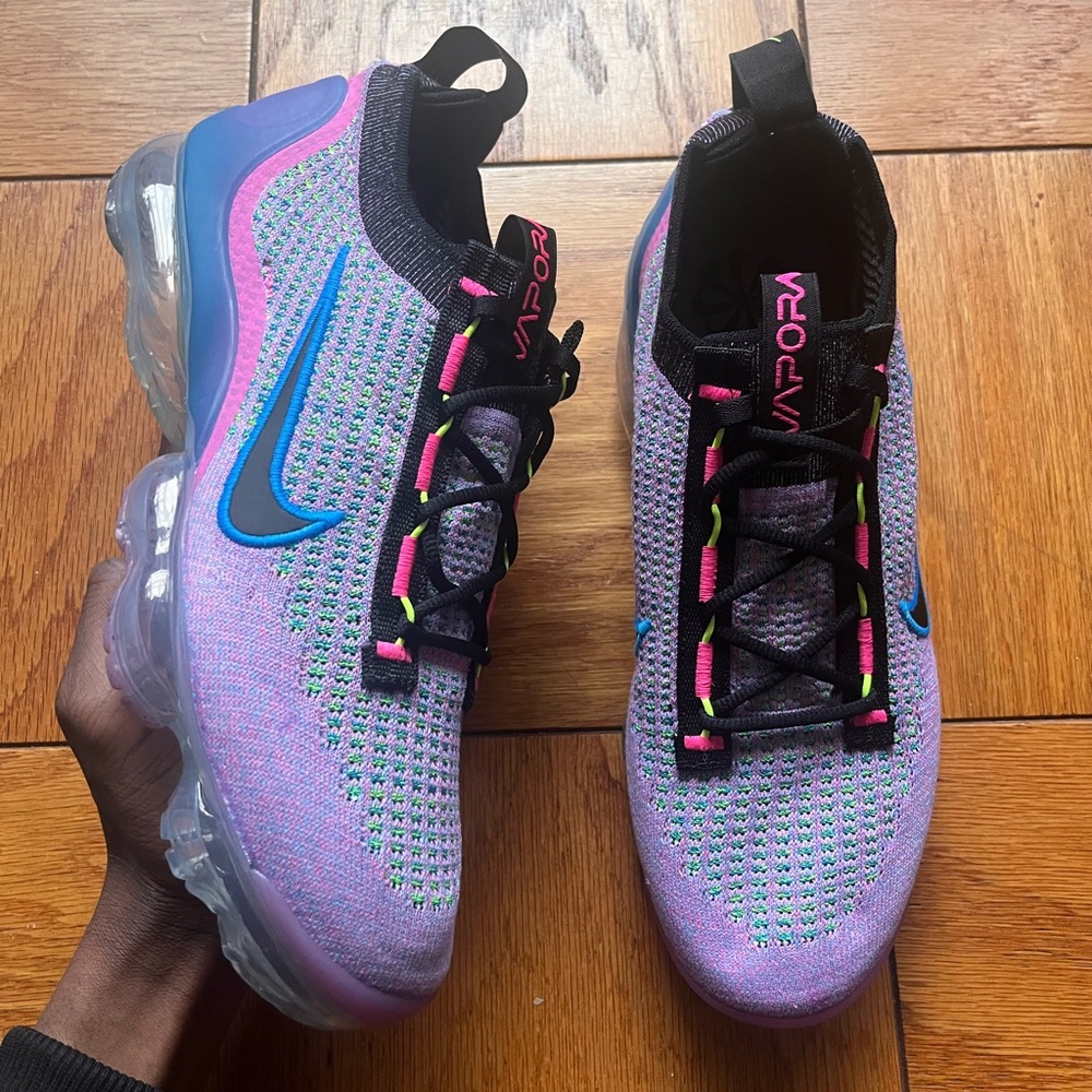 Women’s Nike Air Vapormax 2021 Flyknit Next Nature ‘Pink Blast Photo Blue’